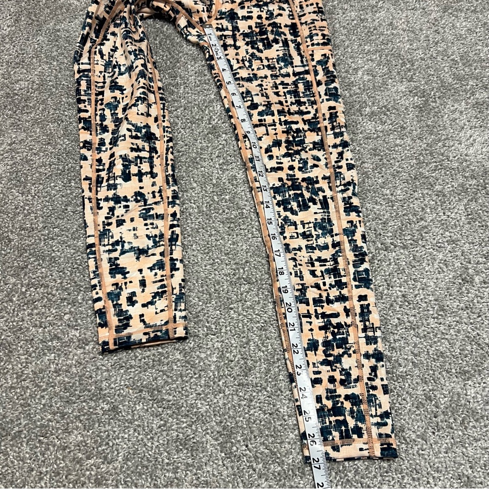 Sweaty Betty Leggings Small Super Sculpt 7/8 Length Pink Blue Abstract Print - Picture 2 of 8